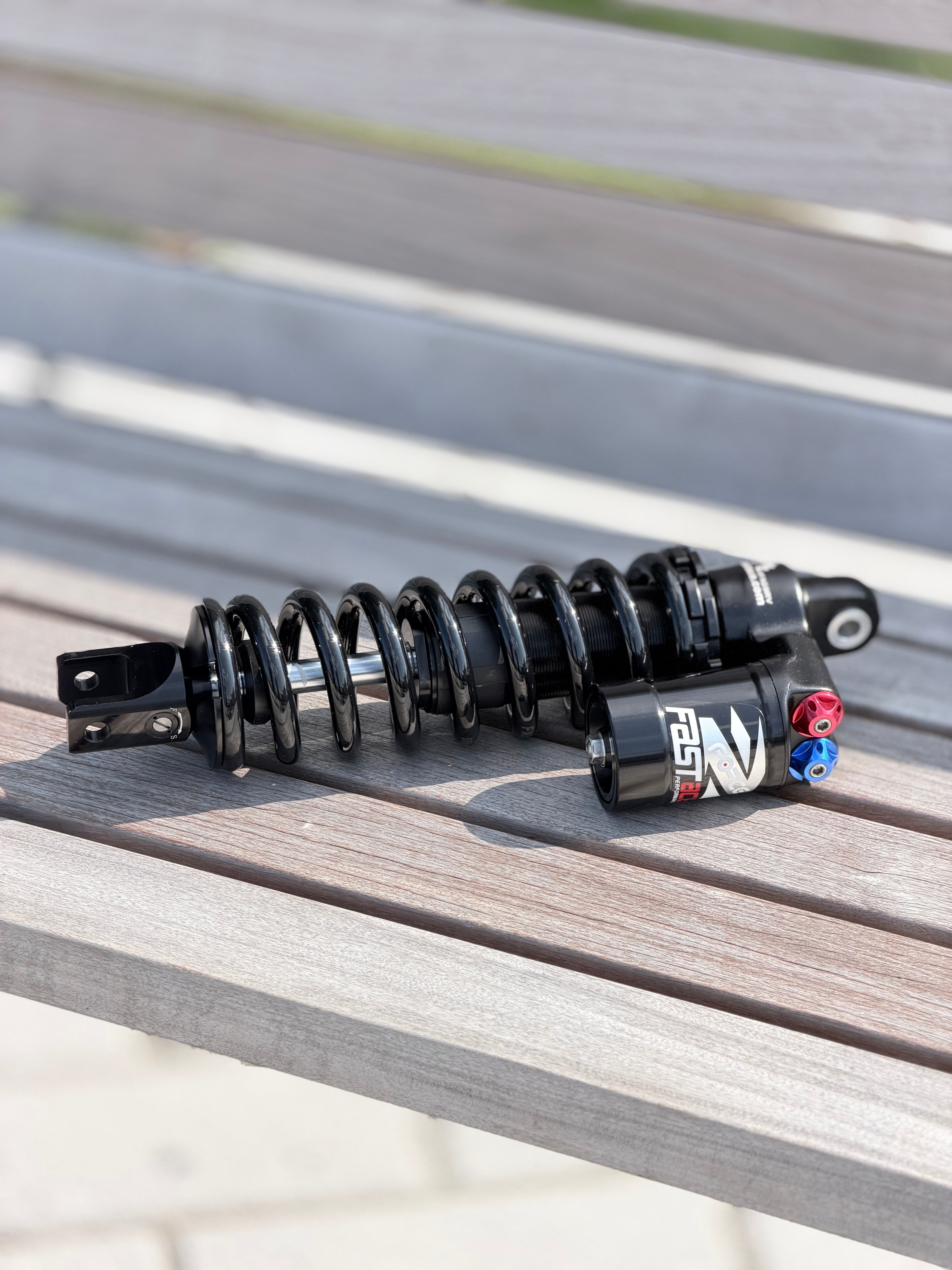 Ultra Bee Fastace Rear Shock
