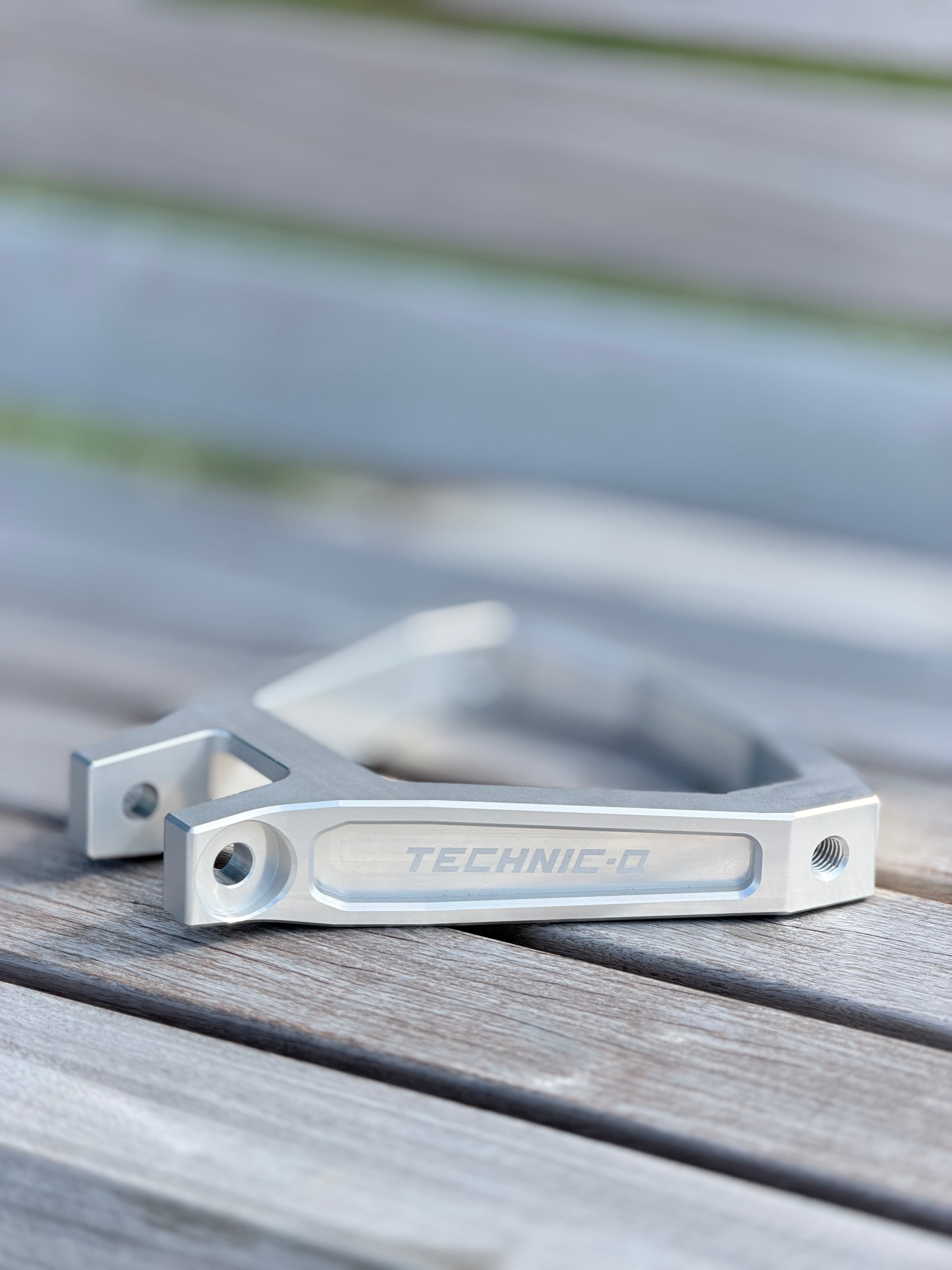 Ultra Bee Billet Triangle Linkage